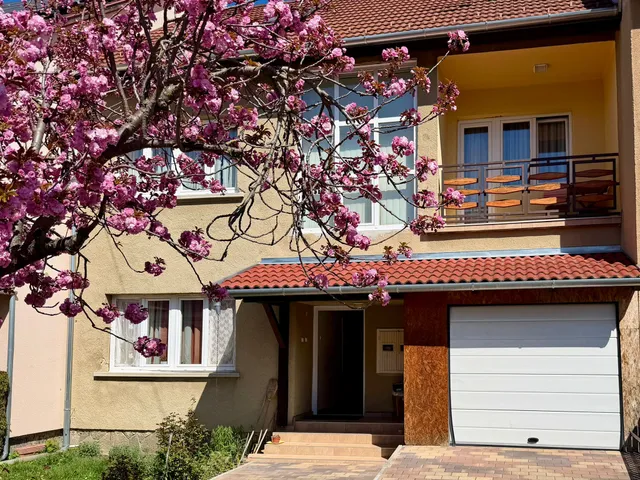 Eladó ház Sárvár 190 nm