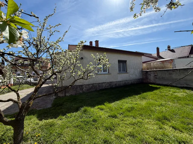 Eladó ház Sárvár, Kertváros 82 nm