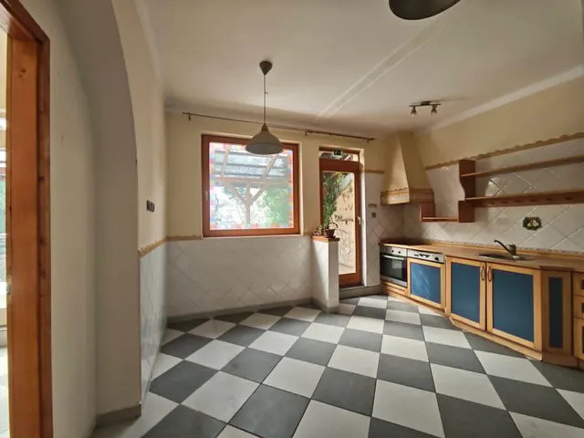 Eladó ház Sárvár, Péntekfalu 122 nm