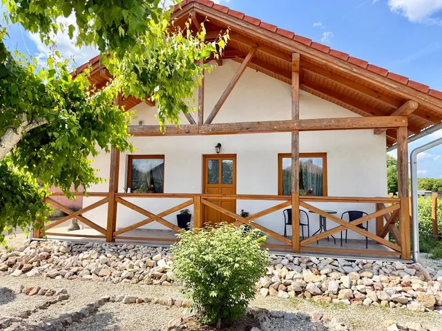 Eladó ház Hegyfalu 92 nm