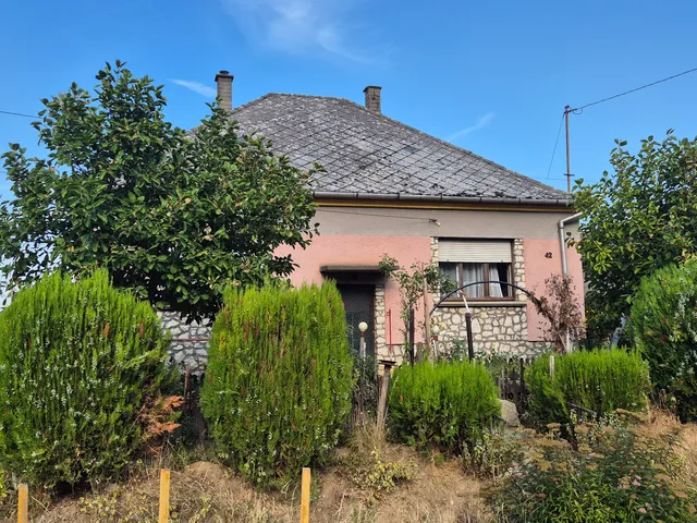 Eladó ház Bejcgyertyános 78 nm