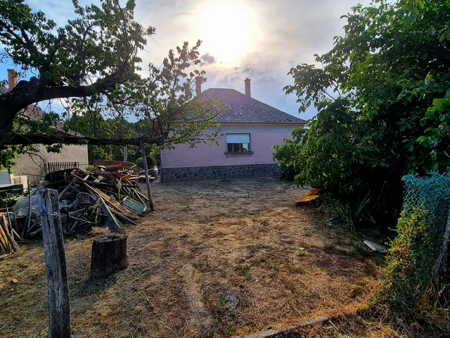 Eladó ház Bejcgyertyános 78 nm