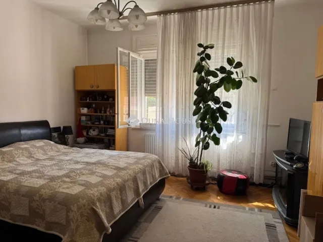 Eladó ház Budapest XXII. kerület, Baross Gábor telep 250 nm