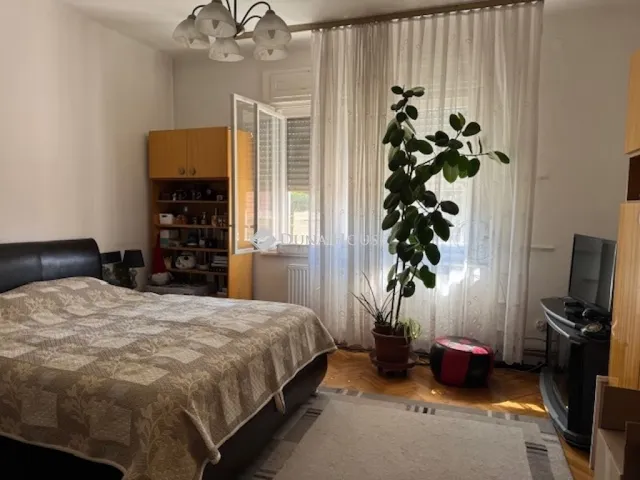 Eladó ház Budapest XXII. kerület, Baross Gábor telep 250 nm