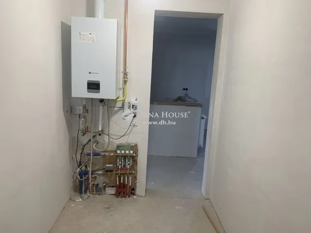 Eladó ház Budapest XVII. kerület, Rákoscsaba-Újtelep 171 nm