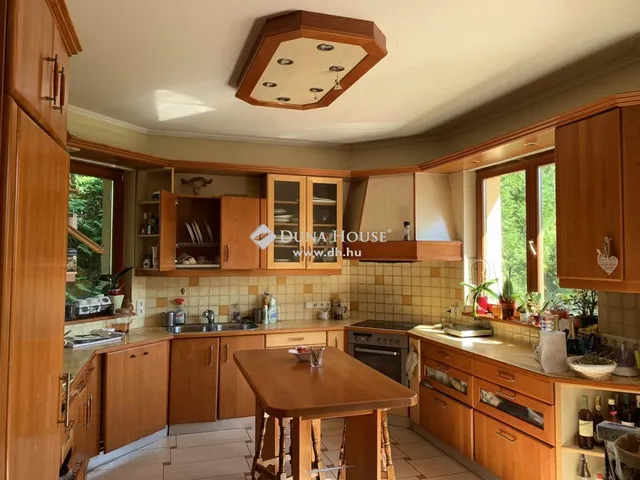 Eladó ház Budapest XXII. kerület 310 nm