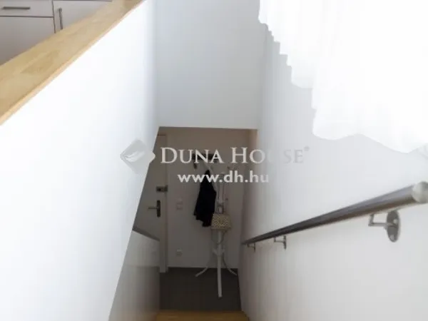 Kiadó lakás Budapest VI. kerület, Nagykörúton kívüli terület 150 nm