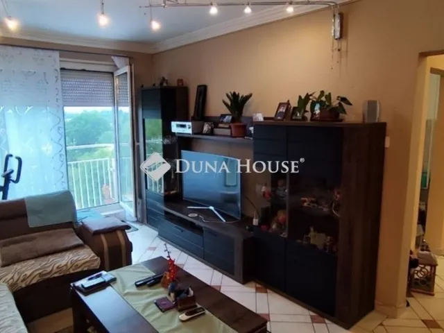 Eladó lakás Budapest III. kerület 57 nm