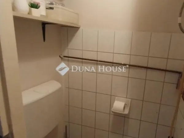 Eladó lakás Etyek 71 nm