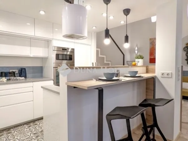 Eladó lakás Budapest VI. kerület 41 nm