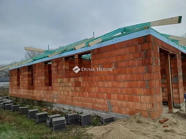 Eladó ház Ráckeve 110 nm