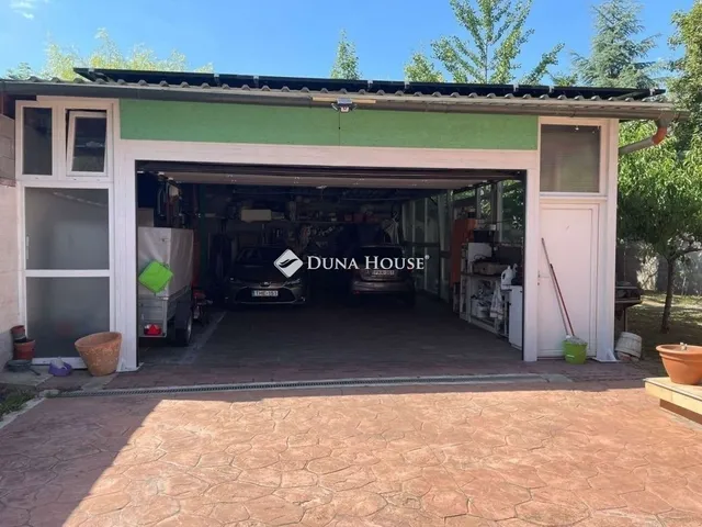 Eladó ház Törökbálint 283 nm