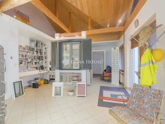 Eladó ház Törökbálint 283 nm