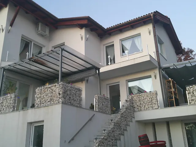 Eladó ház Szentendre 250 nm