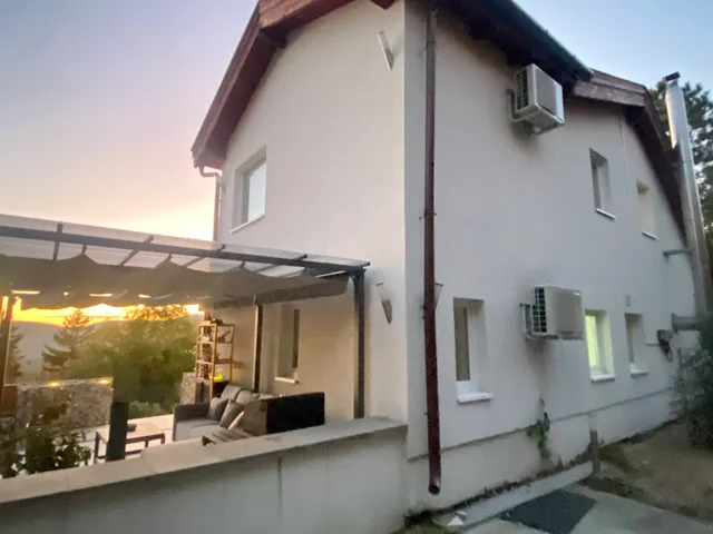 Eladó ház Szentendre 250 nm