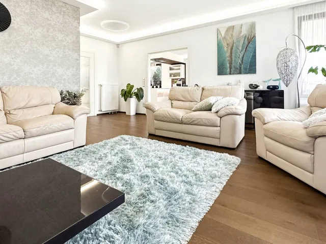 Eladó ház Szentendre 291 nm