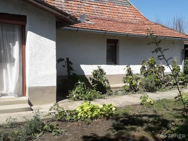 Eladó ház Kaszaper 102 nm