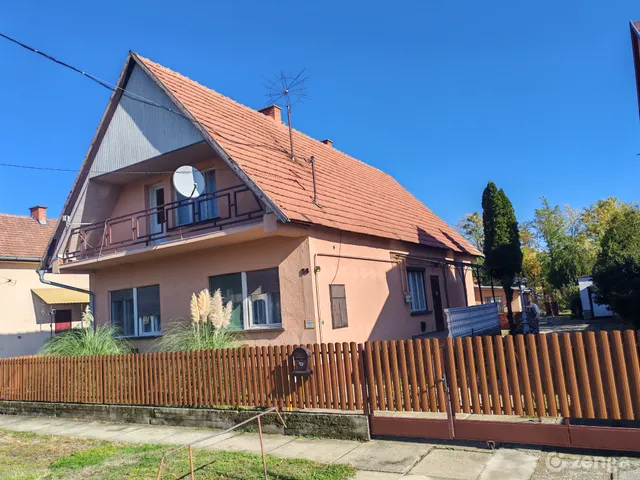 Eladó ház Bácsbokod 141 nm