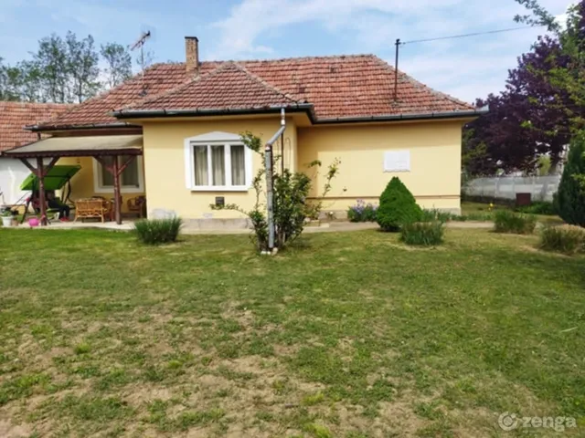 Eladó ház Szamosangyalos 75 nm