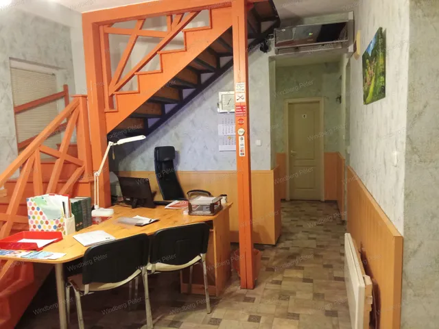 Eladó lakás Vác, Kisvác, Árpád út 91 nm