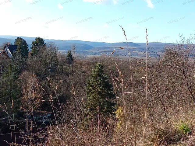 Eladó telek Zebegény 994 nm