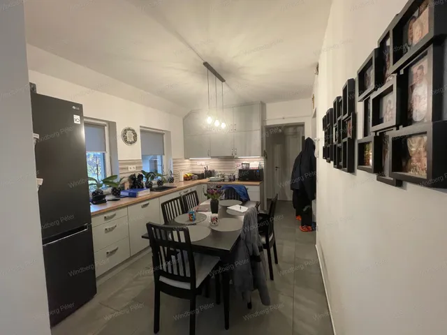 Eladó lakás Vác, Belváros 68 nm