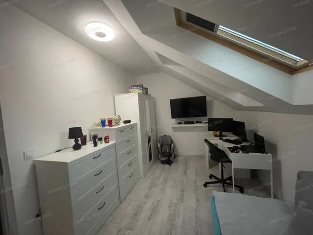 Eladó lakás Vác, Belváros 68 nm