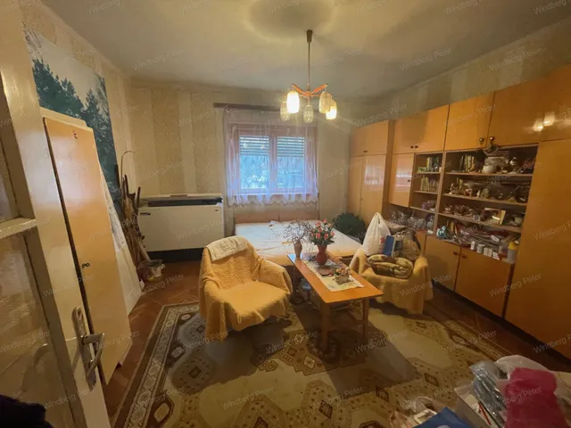 Eladó lakás Kemence 90 nm