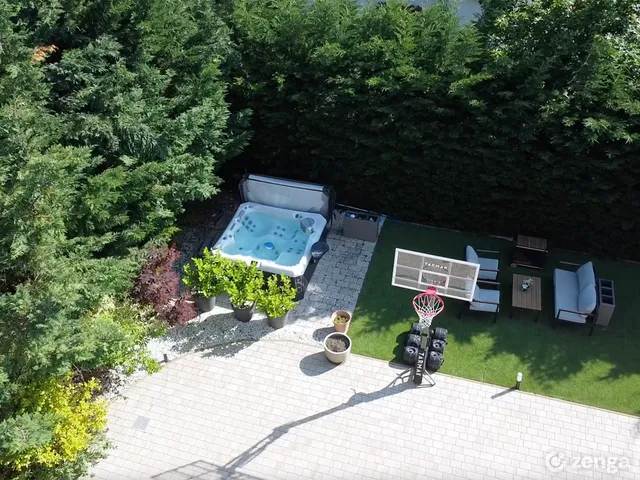 Eladó ház Szentendre, Pismány 291 nm