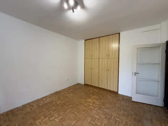Kiadó lakás Dorog 49 nm