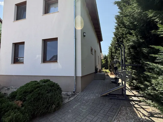 Eladó ház Esztergom 140 nm