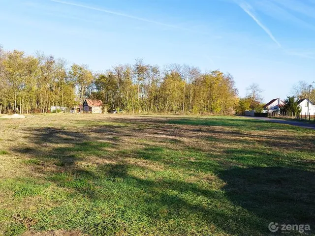 Eladó telek Csemő 3980 nm