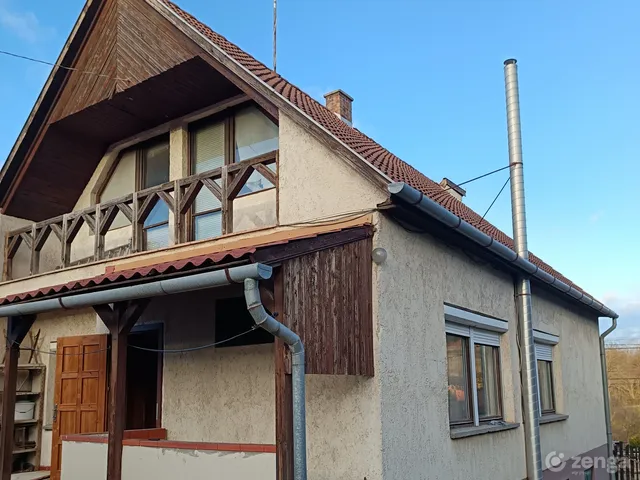 Eladó ház Bajna 120 nm