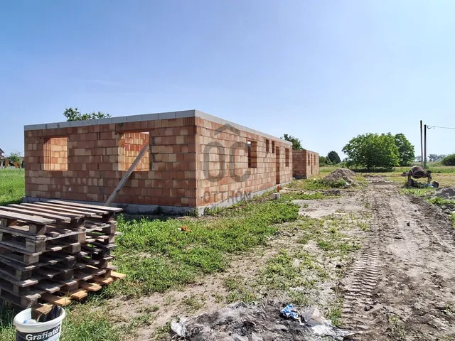 Eladó ház Kiskunlacháza 106 nm
