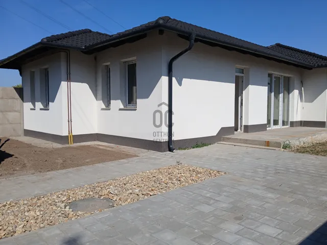 Eladó ház Áporka 55 nm