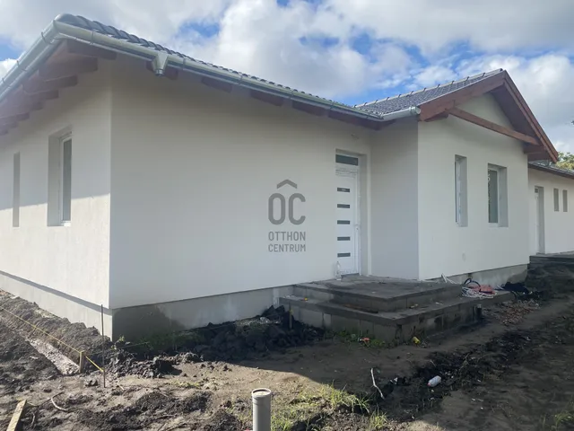 Eladó ház Kiskunlacháza 84 nm