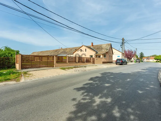 Eladó ház Szigetújfalu 58 nm
