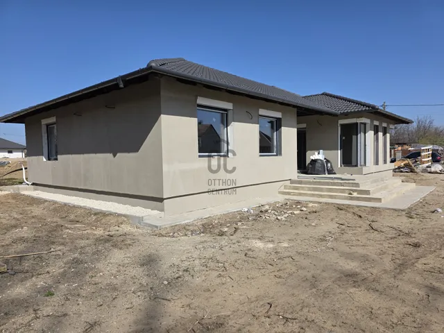 Eladó ház Bugyi 144 nm