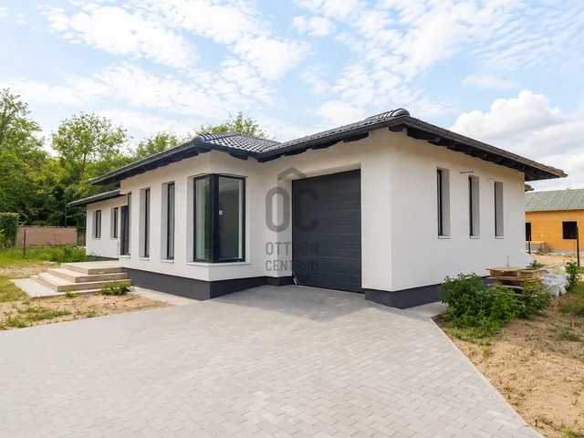 Eladó ház Bugyi 144 nm
