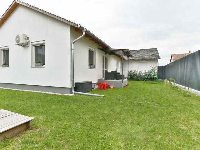 Eladó ház Szigethalom 78 nm