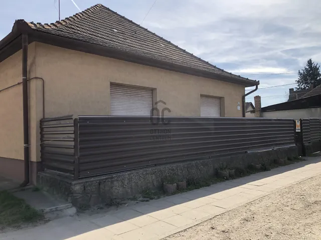 Eladó ház Dömsöd 125 nm