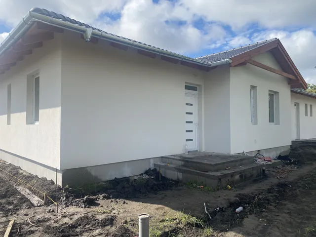 Eladó ház Kiskunlacháza 84 nm