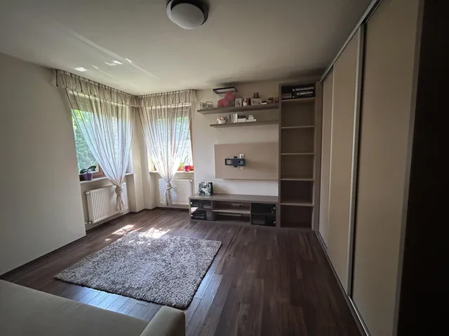 Eladó ház Budapest XVII. kerület, Rákoskeresztúr 350 nm