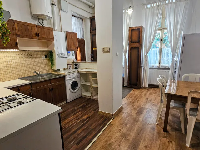 Eladó lakás Budapest VIII. kerület, Csarnoknegyed 61 nm