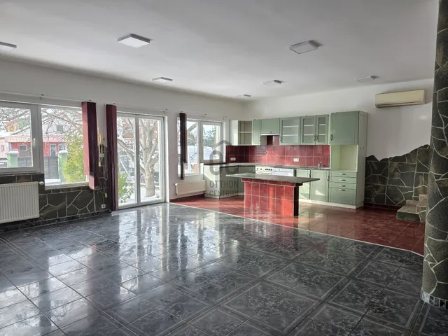 Eladó ház Szigethalom 175 nm