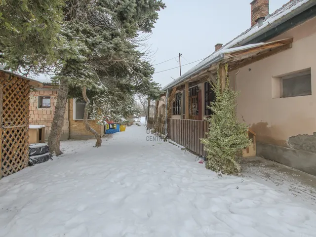 Eladó ház Tápiószele 74 nm