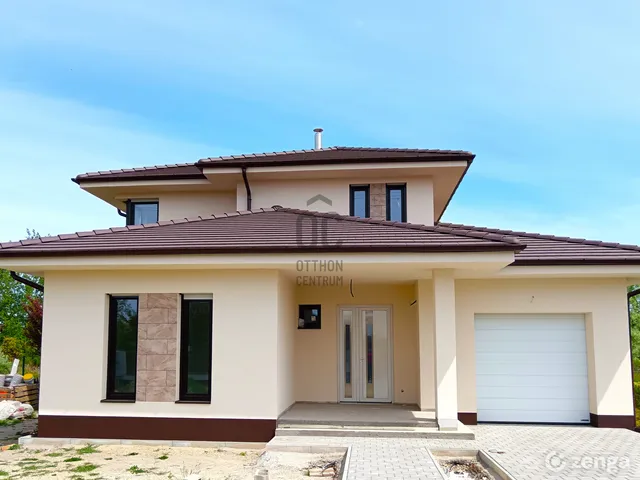 Eladó ház Délegyháza 1204 nm