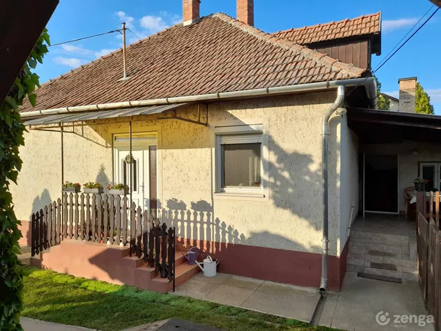 Eladó ház Tiszakeszi 90 nm
