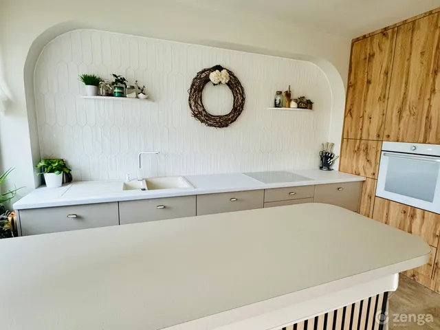 Eladó ház Debrecen, Köntöskert 150 nm