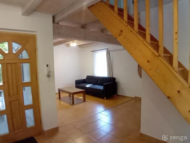 Eladó ház Pócsmegyer, Surány 78 nm